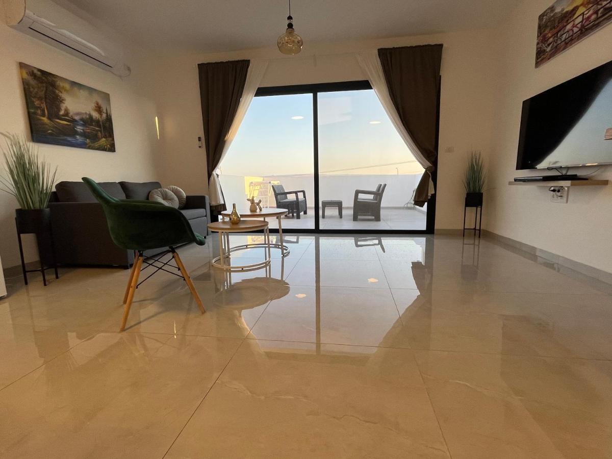 נופש בעמק Apartment Poriyya Екстериор снимка
